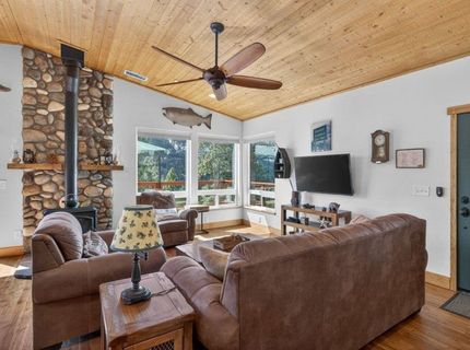 14625 Denton Avenue, Truckee, CA 96161 Photo