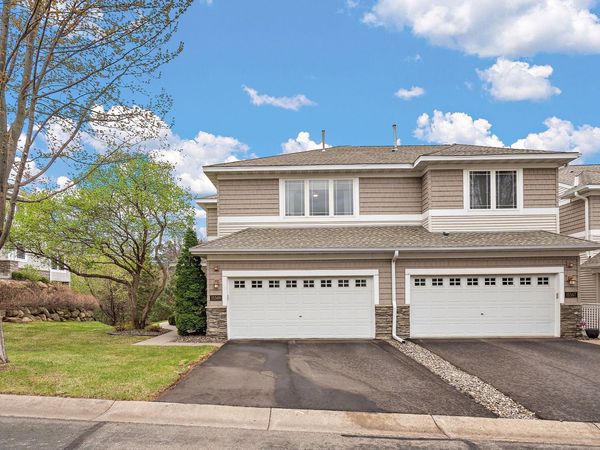 15569 Lilac Drive, Eden Prairie, MN 55347