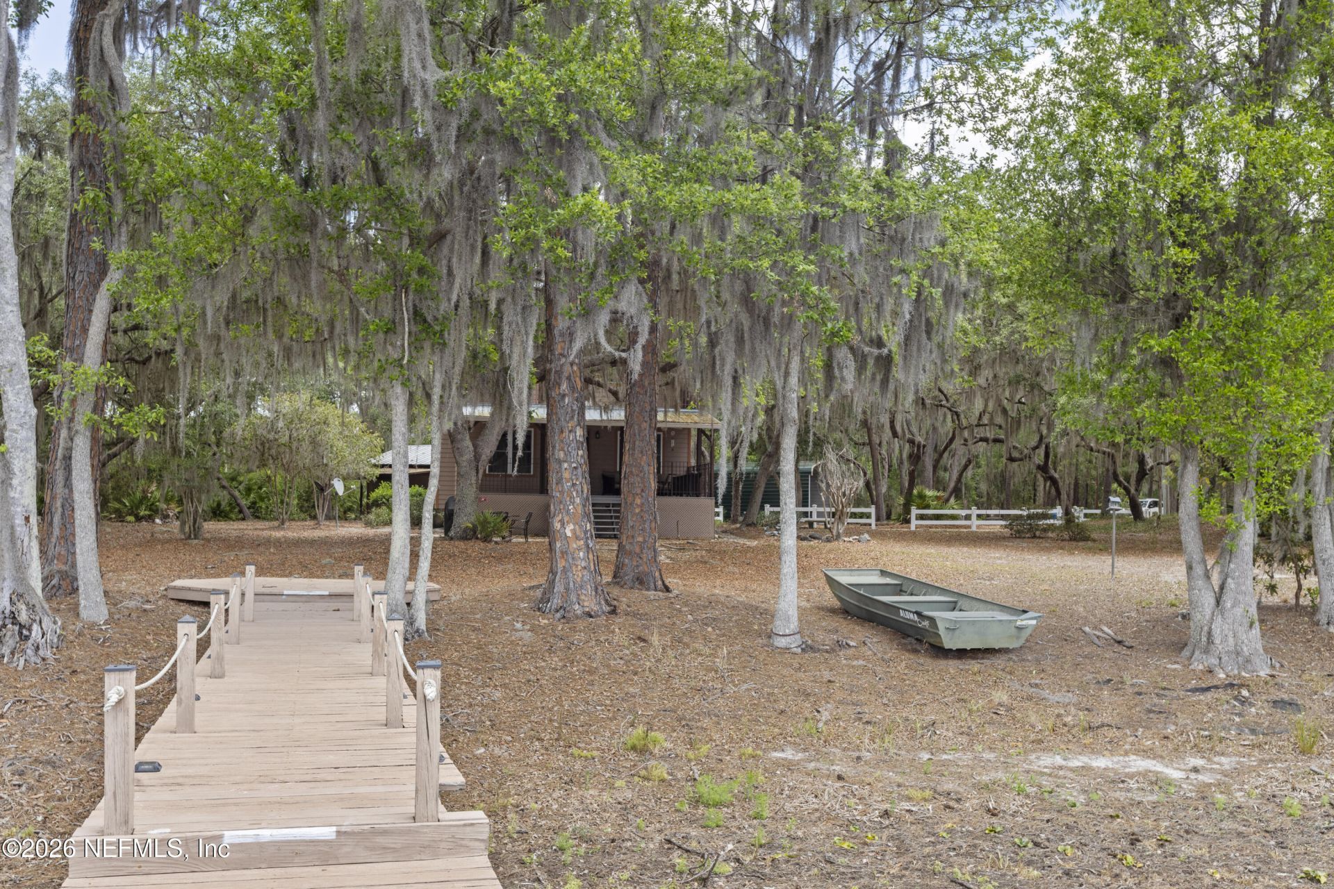 150 Indian Lakes Road, Hawthorne, FL 32640 Photo