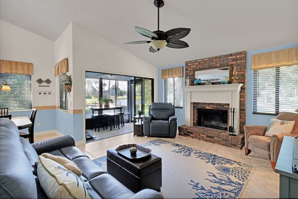 9735 N Marina Drive, Unit 9735, Sebastian, FL 32958 Photo