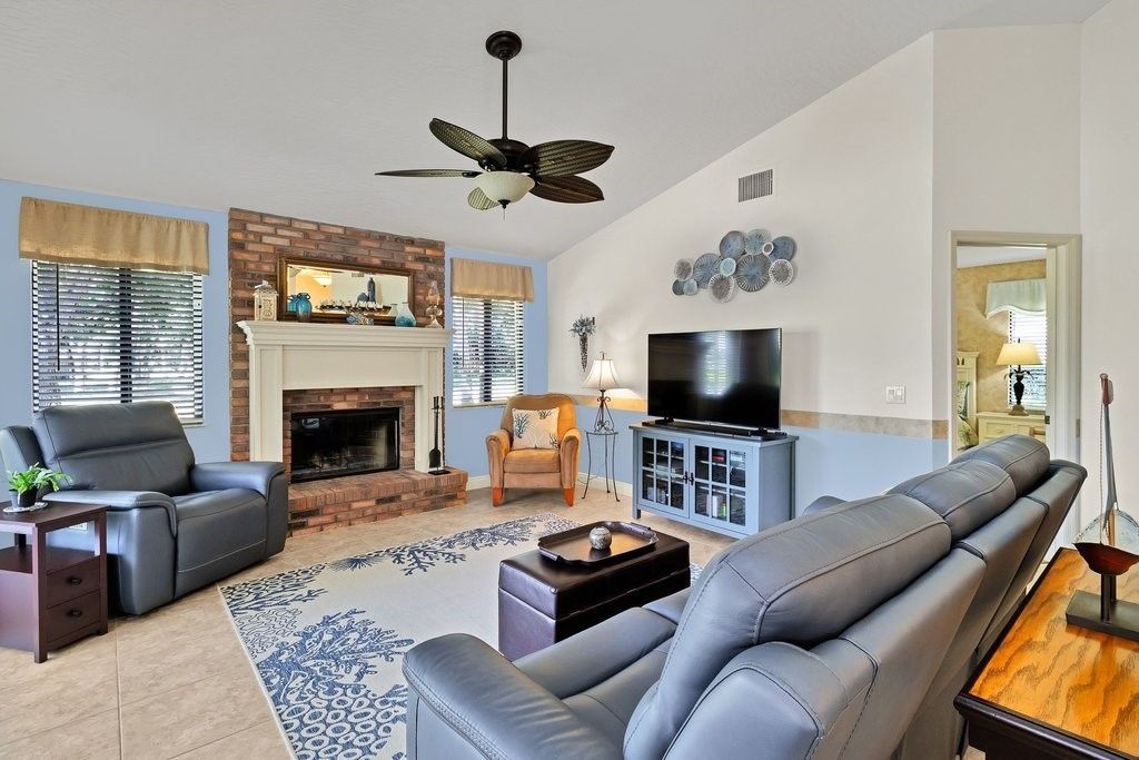 9735 N Marina Drive, Unit 9735, Sebastian, FL 32958 Photo