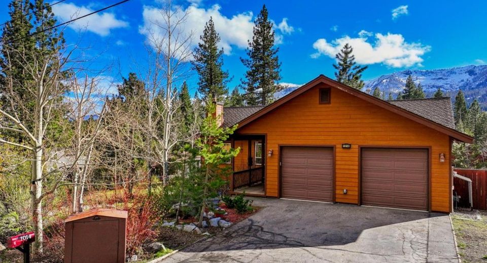 1014 Clear View Drive, South Lake Tahoe, CA 96150 Photo