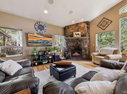 1014 Clear View Drive, South Lake Tahoe, CA 96150 Photo