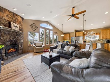 1014 Clear View Drive, South Lake Tahoe, CA 96150 Photo