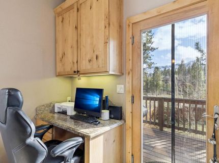 1014 Clear View Drive, South Lake Tahoe, CA 96150 Photo