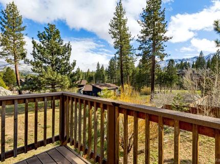 1014 Clear View Drive, South Lake Tahoe, CA 96150 Photo