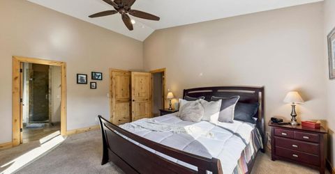 1014 Clear View Drive, South Lake Tahoe, CA 96150 Photo