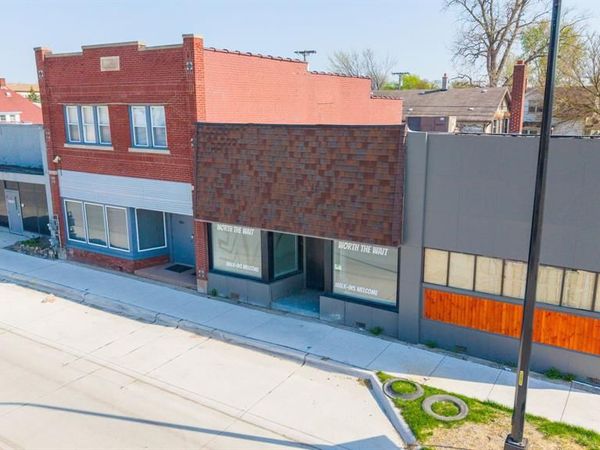 16906 E 9 Mile Road, Eastpointe, MI 48021