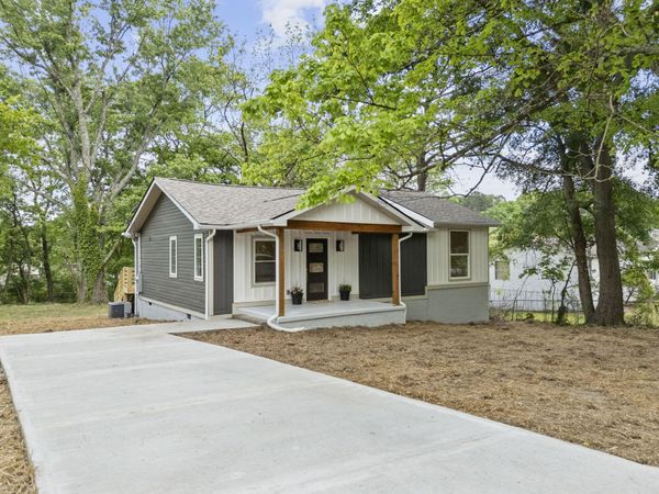 17 High Street, Rossville, GA 30741