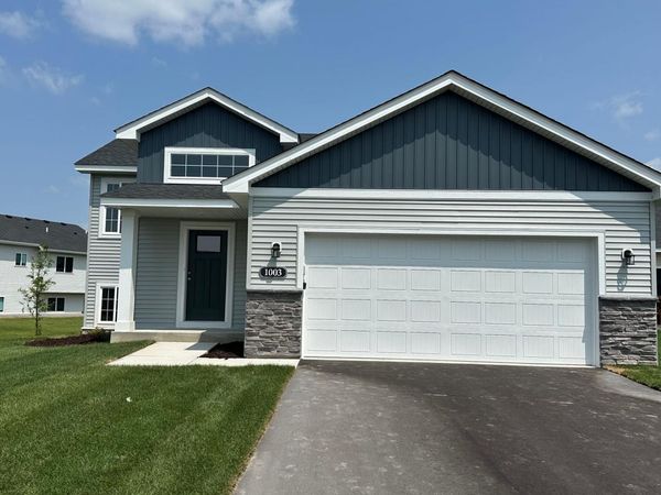 1003 Brandenburg Circle, Waverly, MN 55390