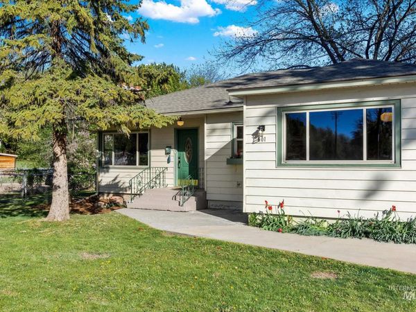 801 S 18th Ave, Caldwell, ID 83605
