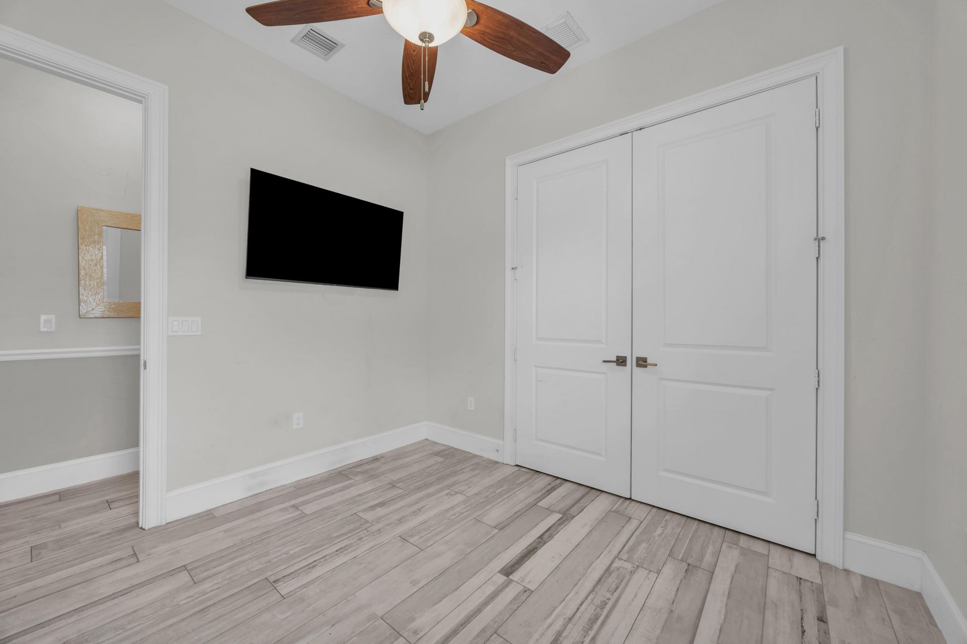 6083 NW East Deville Circle, Port Saint Lucie, FL 34986 Photo