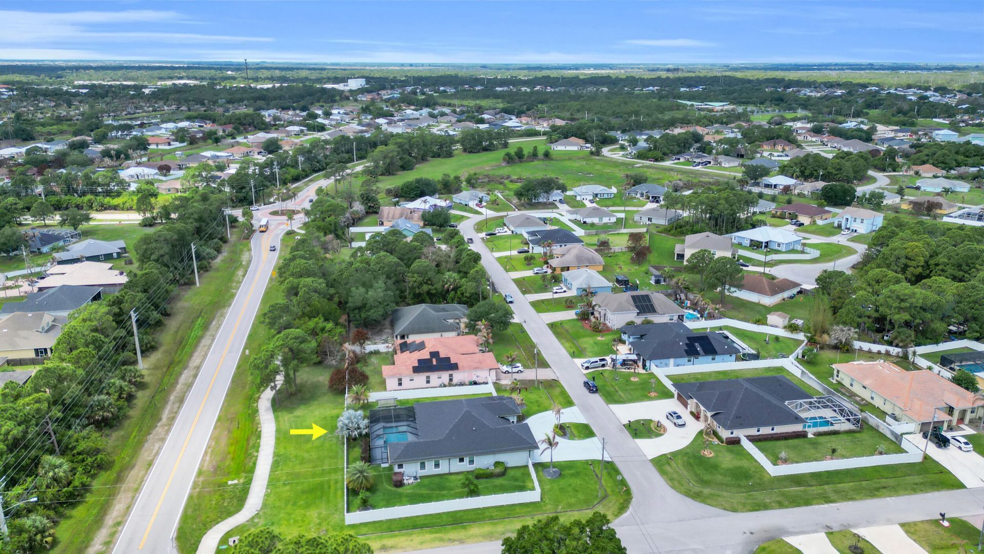 6083 NW East Deville Circle, Port Saint Lucie, FL 34986 Photo