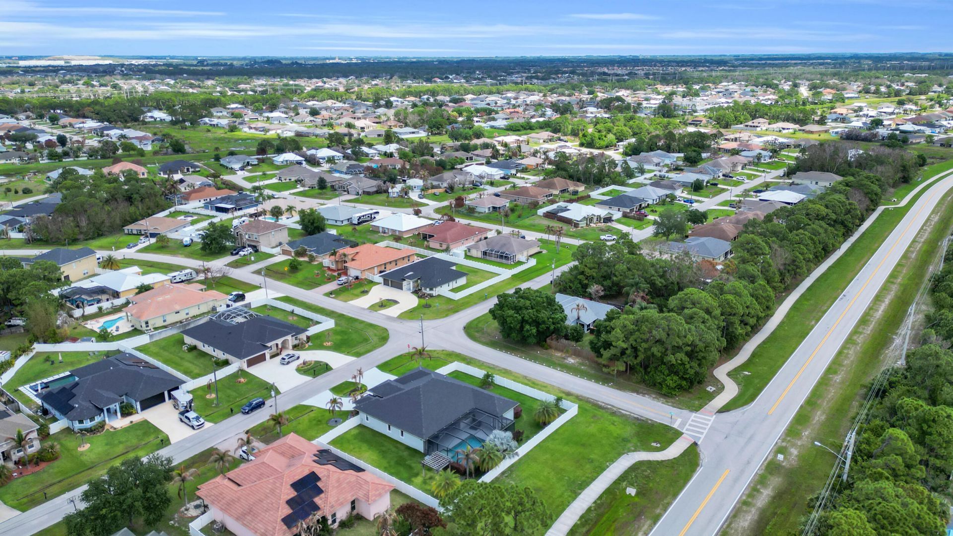 6083 NW East Deville Circle, Port Saint Lucie, FL 34986 Photo