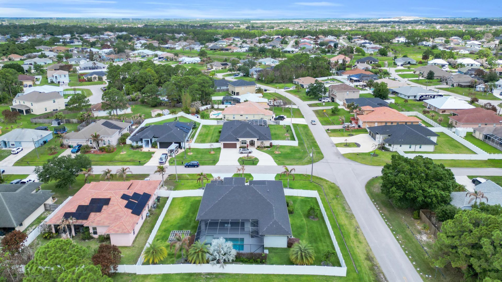 6083 NW East Deville Circle, Port Saint Lucie, FL 34986 Photo