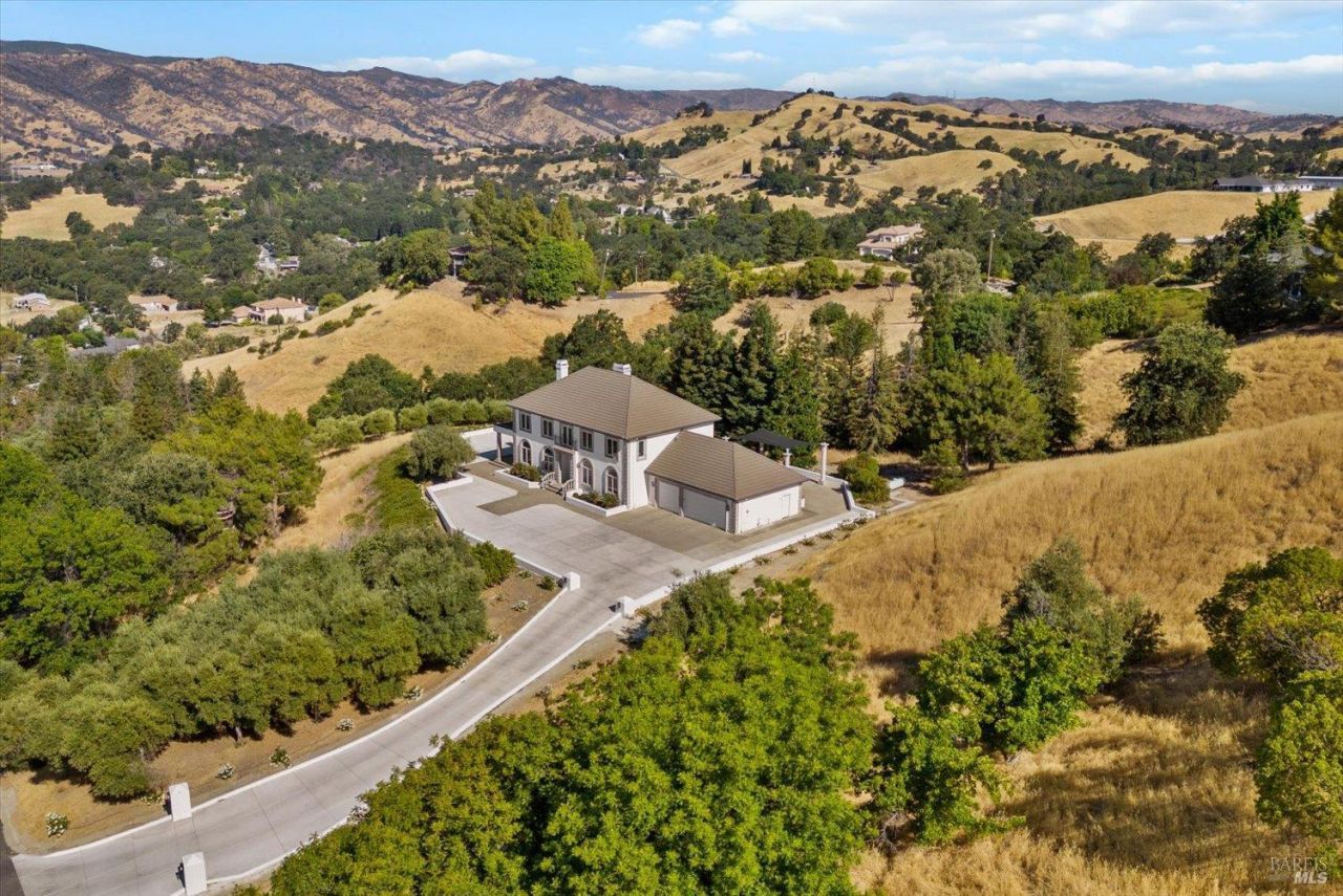 4119 Campini Estates Drive, Vacaville, CA 95688 Main Photo