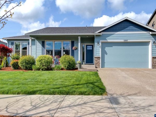 1297 Daylily St, Woodburn, OR 97071