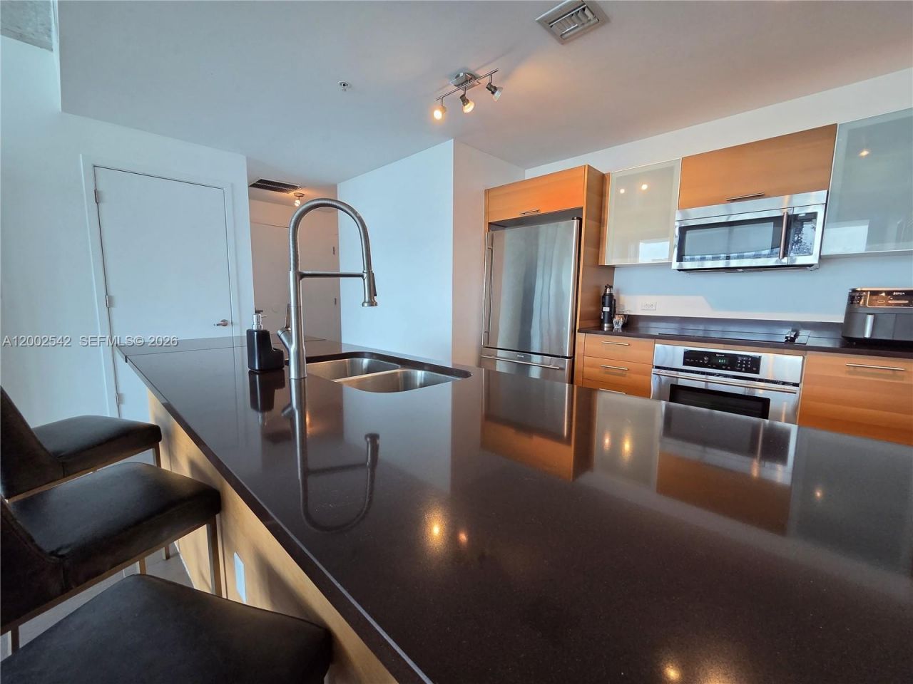 3301 NE 1st Ave , Unit H2710, Miami, FL 33137 Photo