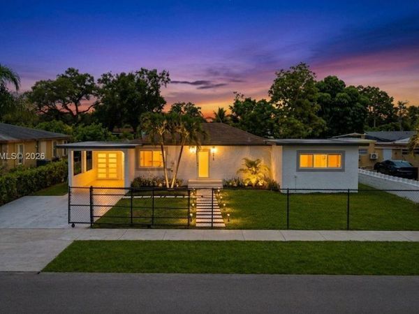 2870 NW 169th Ter , Miami Gardens, FL 33056