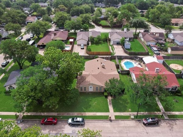 518 Colonial Drive, Garland, TX 75043