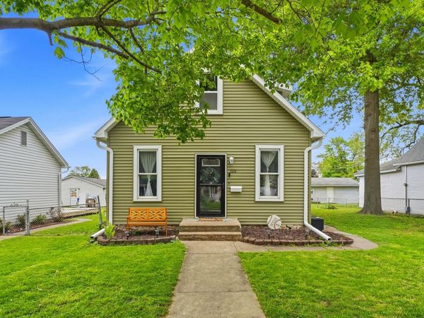 220 Summer Street, West Burlington, IA 52655