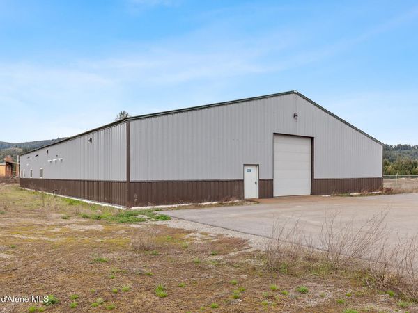 275 Industrial Park AVE , Spirit Lake, ID 83869