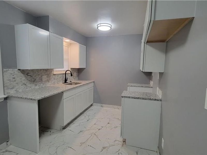 3896 W 117th Street, Cleveland, OH 44111 Photo 6