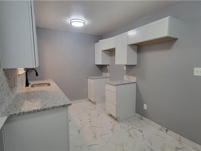 3896 W 117th Street, Cleveland, OH 44111 Photo 7