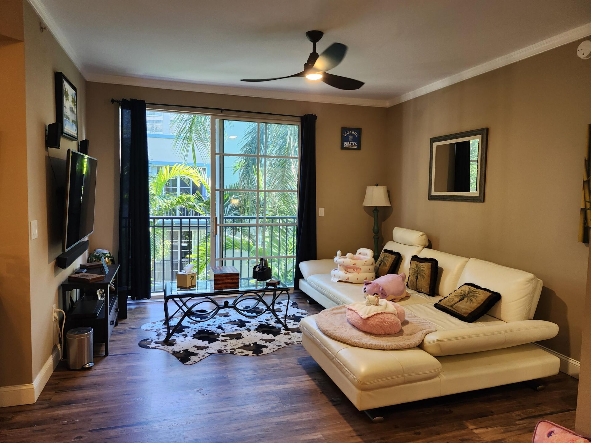 533 NE 3rd Avenue, Unit 421, Fort Lauderdale, FL 33301 Photo