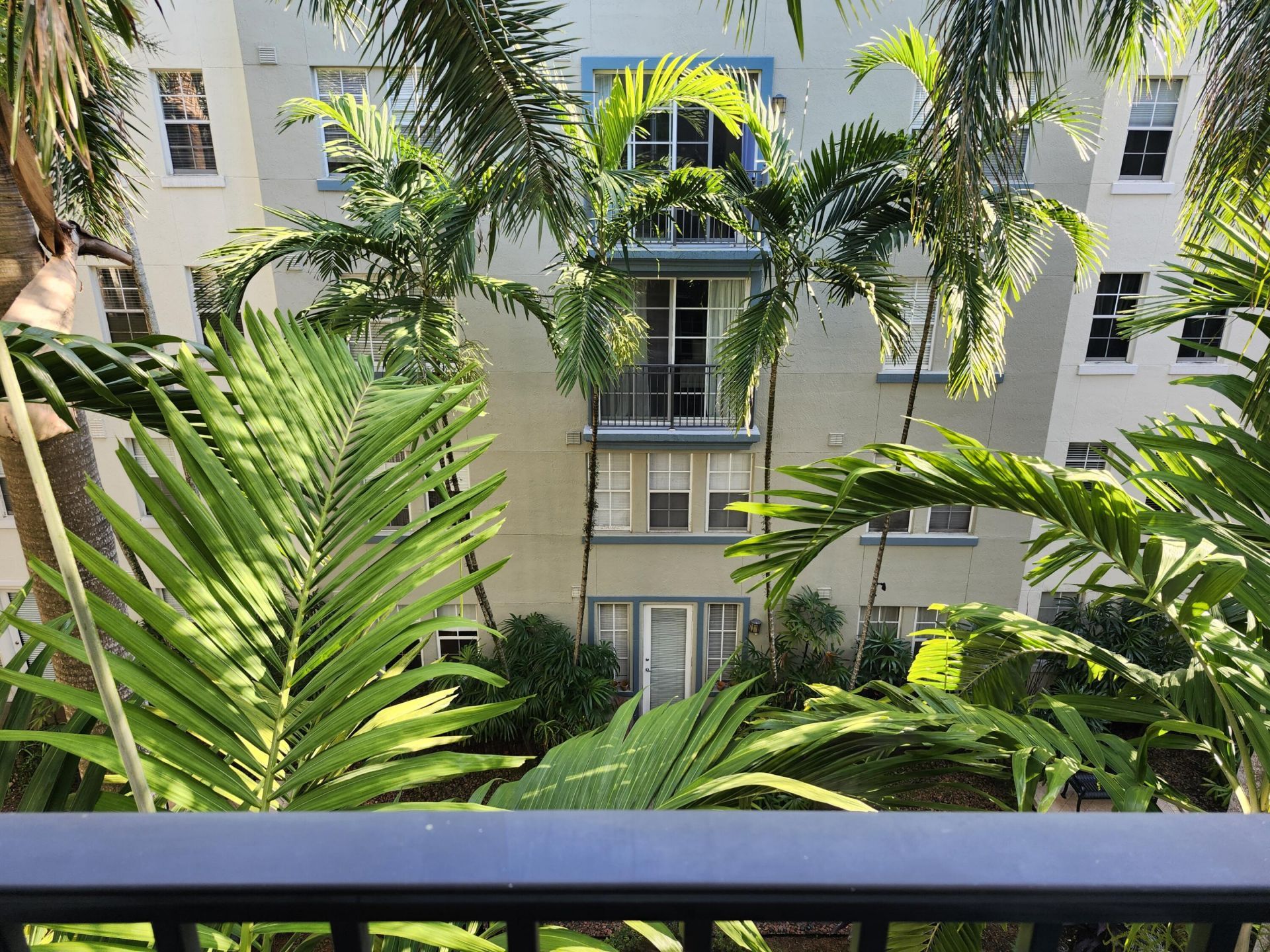 533 NE 3rd Avenue, Unit 421, Fort Lauderdale, FL 33301 Photo