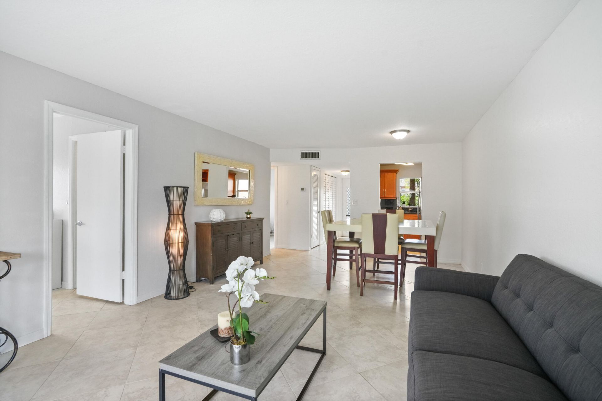 2781 N Pine Island Road, Unit 112, Sunrise, FL 33322 Photo