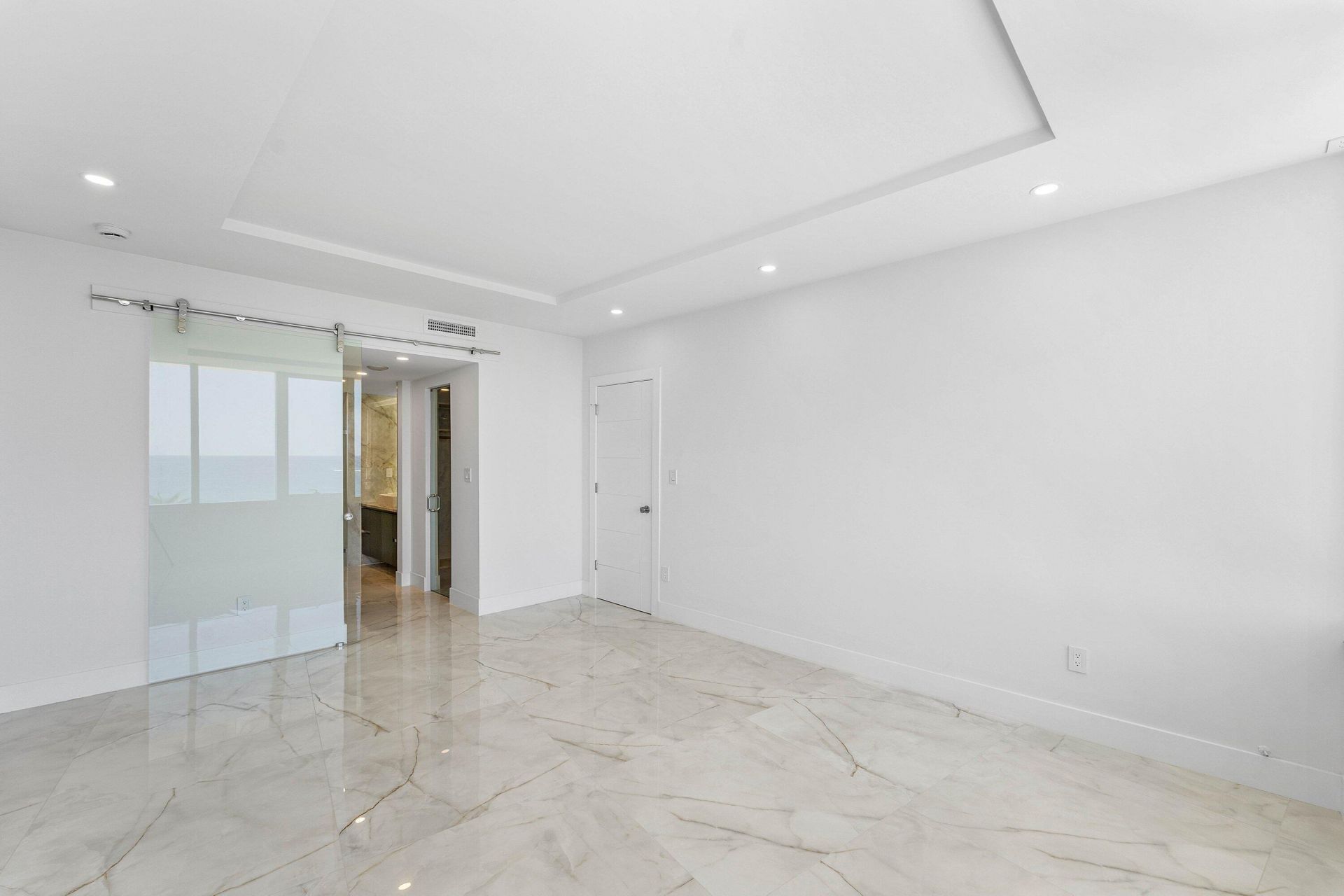 700 S Ocean Boulevard, Unit 504, Boca Raton, FL 33432 Photo