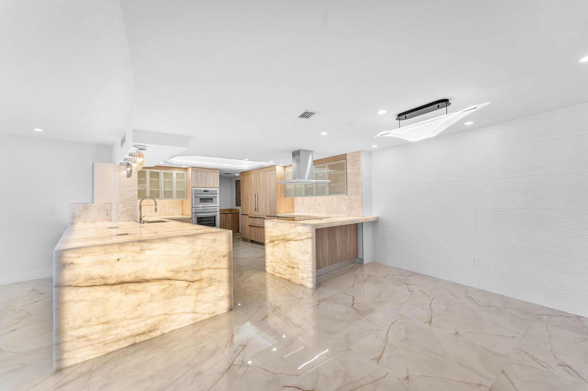 700 S Ocean Boulevard, Unit 504, Boca Raton, FL 33432 Photo