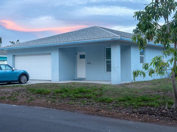 12119 MURRAY AVENUE, SEMINOLE, FL 33778