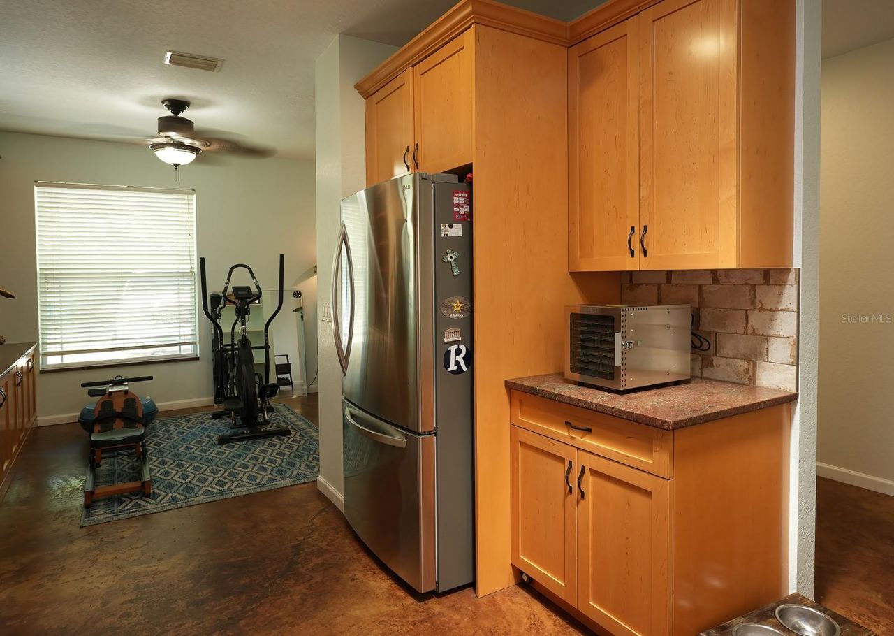 12119 Murray Avenue, Seminole, FL 33778 Photo