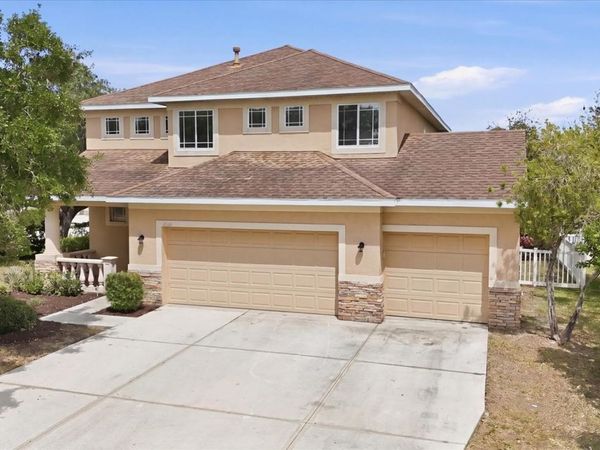 4266 67TH AVENUE CIRCLE E, SARASOTA, FL 34243