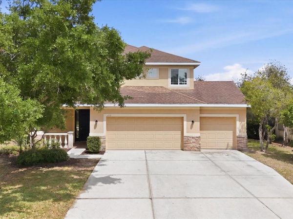 4266 67TH AVENUE CIRCLE E, SARASOTA, FL 34243