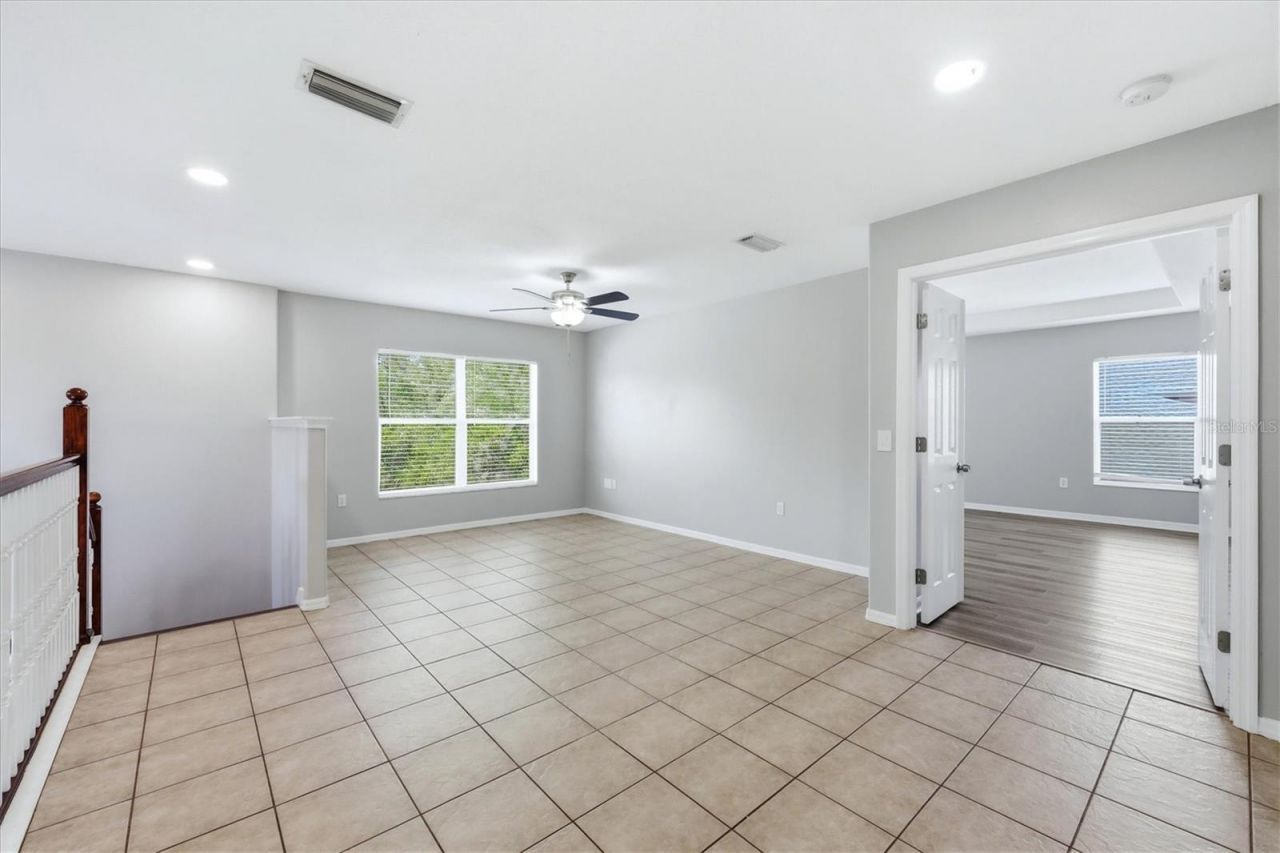 4266 67th Avenue Circle E, Sarasota, FL 34243 Photo