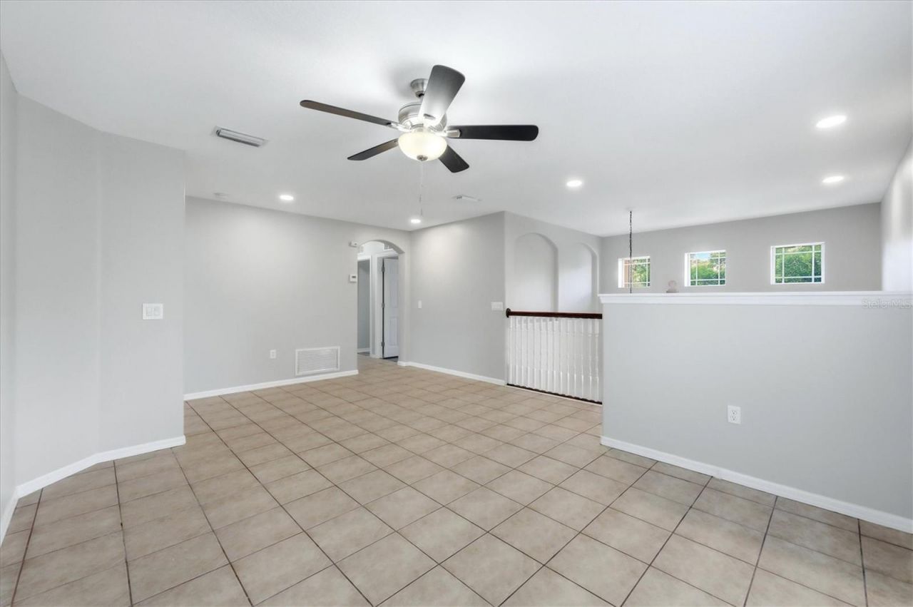 4266 67th Avenue Circle E, Sarasota, FL 34243 Photo