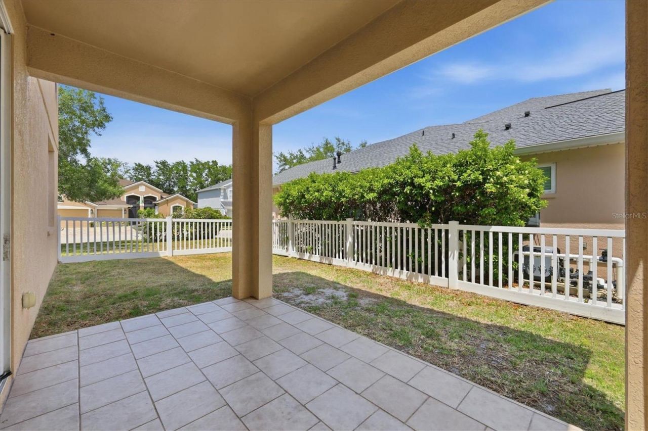 4266 67th Avenue Circle E, Sarasota, FL 34243 Photo