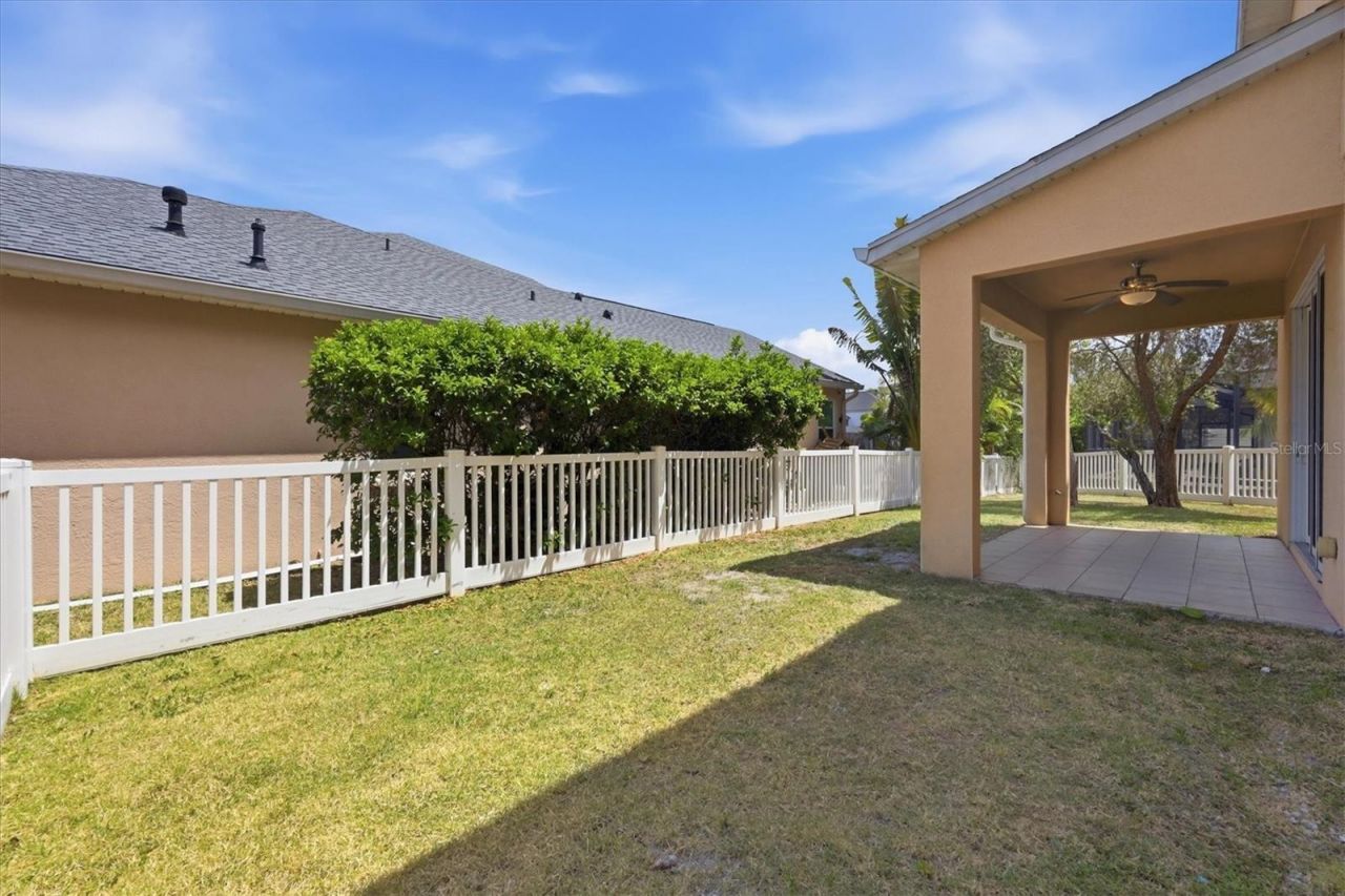 4266 67th Avenue Circle E, Sarasota, FL 34243 Photo