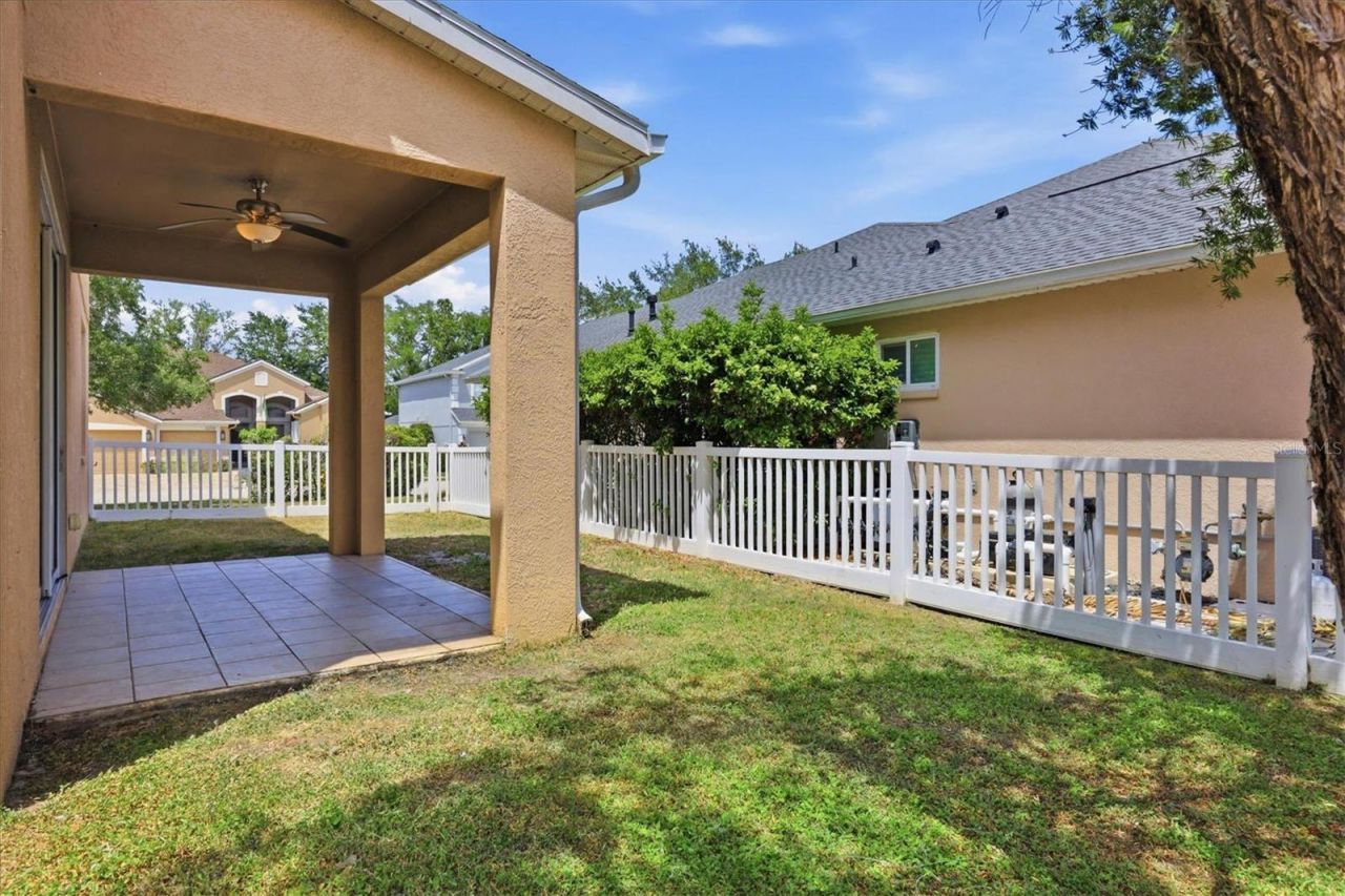 4266 67th Avenue Circle E, Sarasota, FL 34243 Photo
