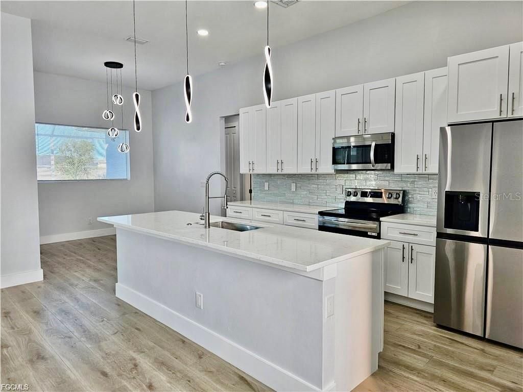 1425 NW 1st Street, Cape Coral, FL 33993 Photo