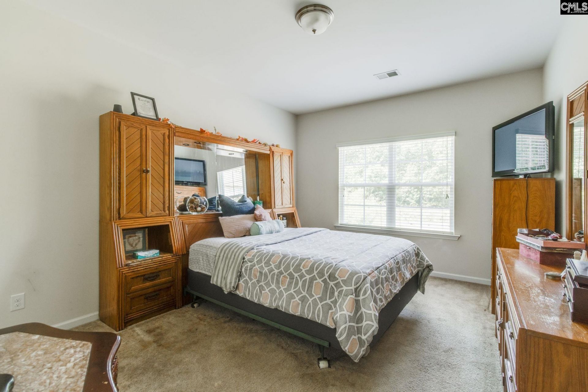 640 Longhollow Road  Photo 13