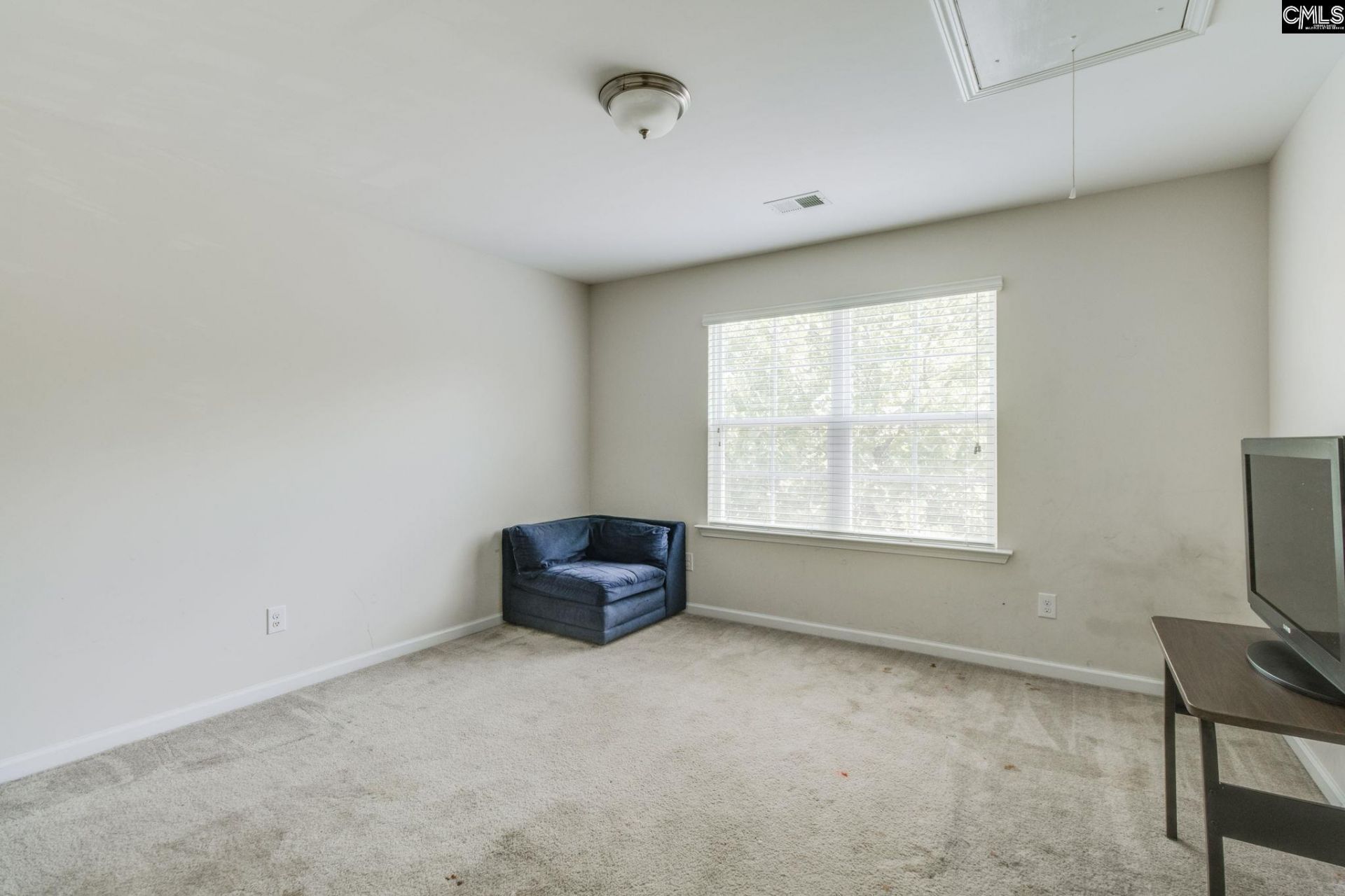 640 Longhollow Road  Photo 23