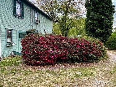 12133 Winfree Street , Chester, VA 23831