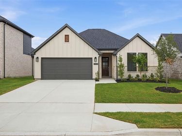 4628 Commack Drive, Fort Worth, TX 76135
