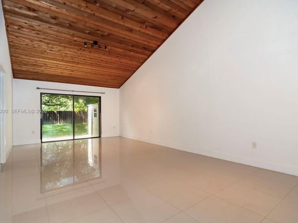 2911 N 33rd Ter , Hollywood, FL 33021