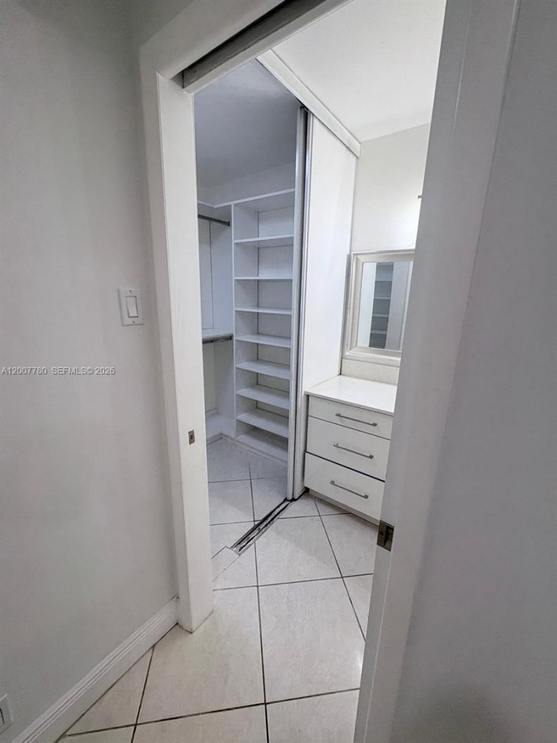 3987 N Carambola Cir N, Unit 2923, Coconut Creek, FL 33066 Photo