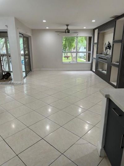 3987 N Carambola Cir N, Unit 2923, Coconut Creek, FL 33066 Photo